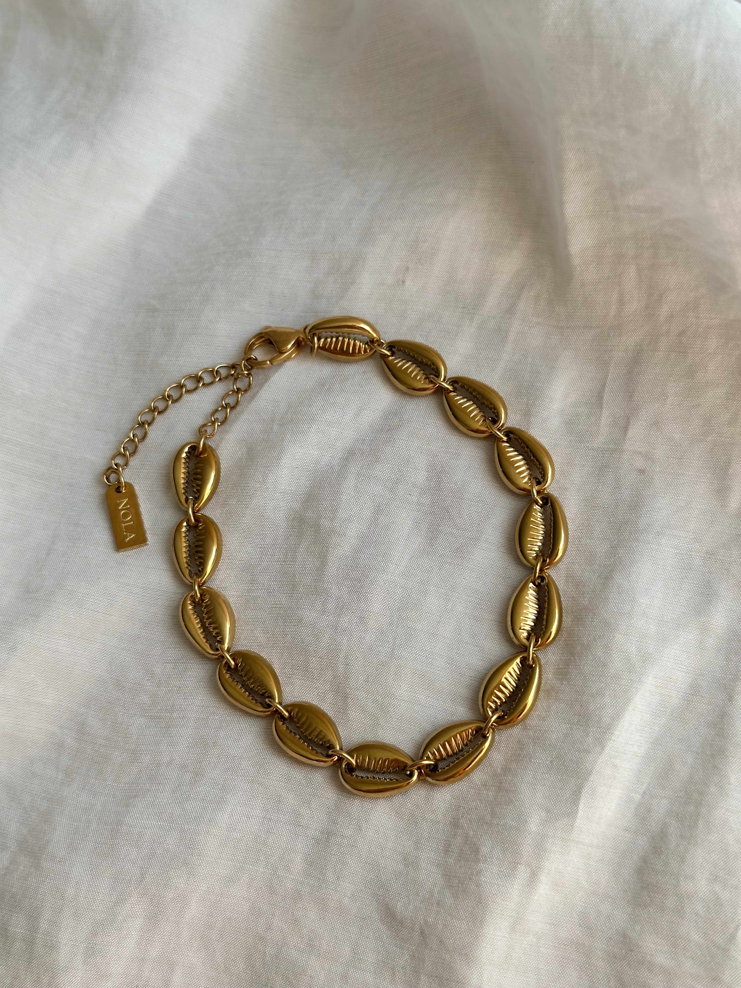 SHELL LINK. anklet