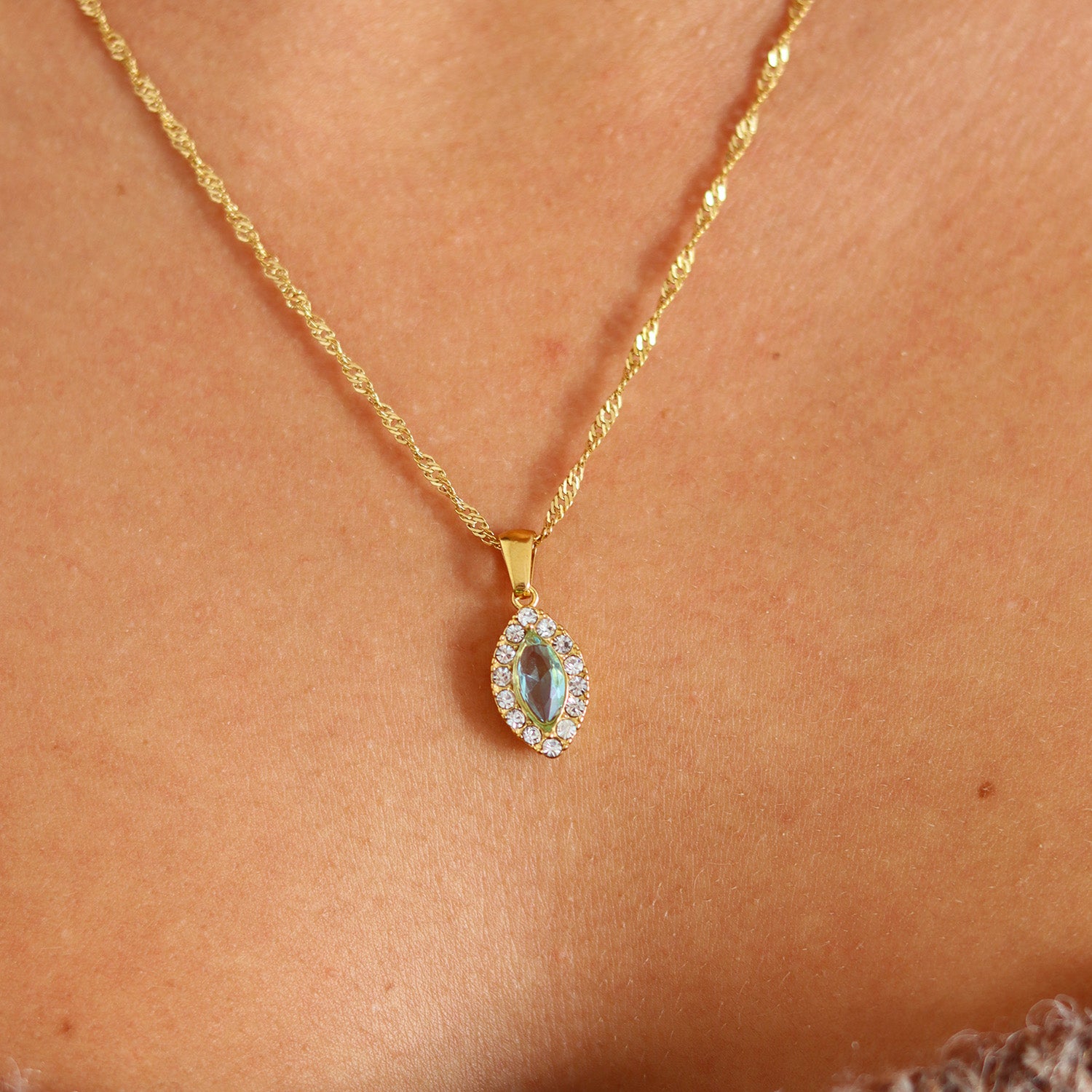 ENCHANT. lake blue