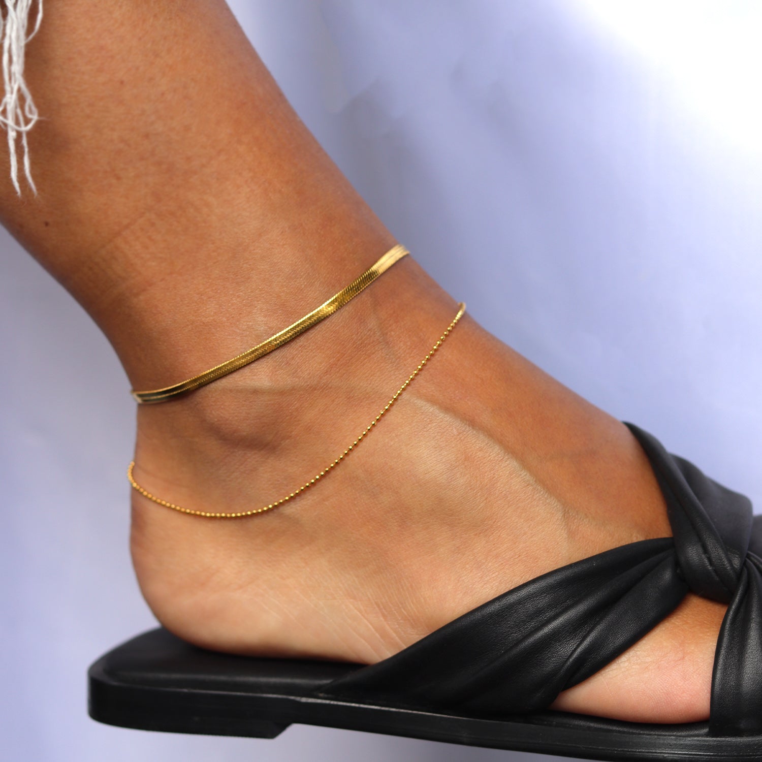 FLAT CHAIN ANKLET.