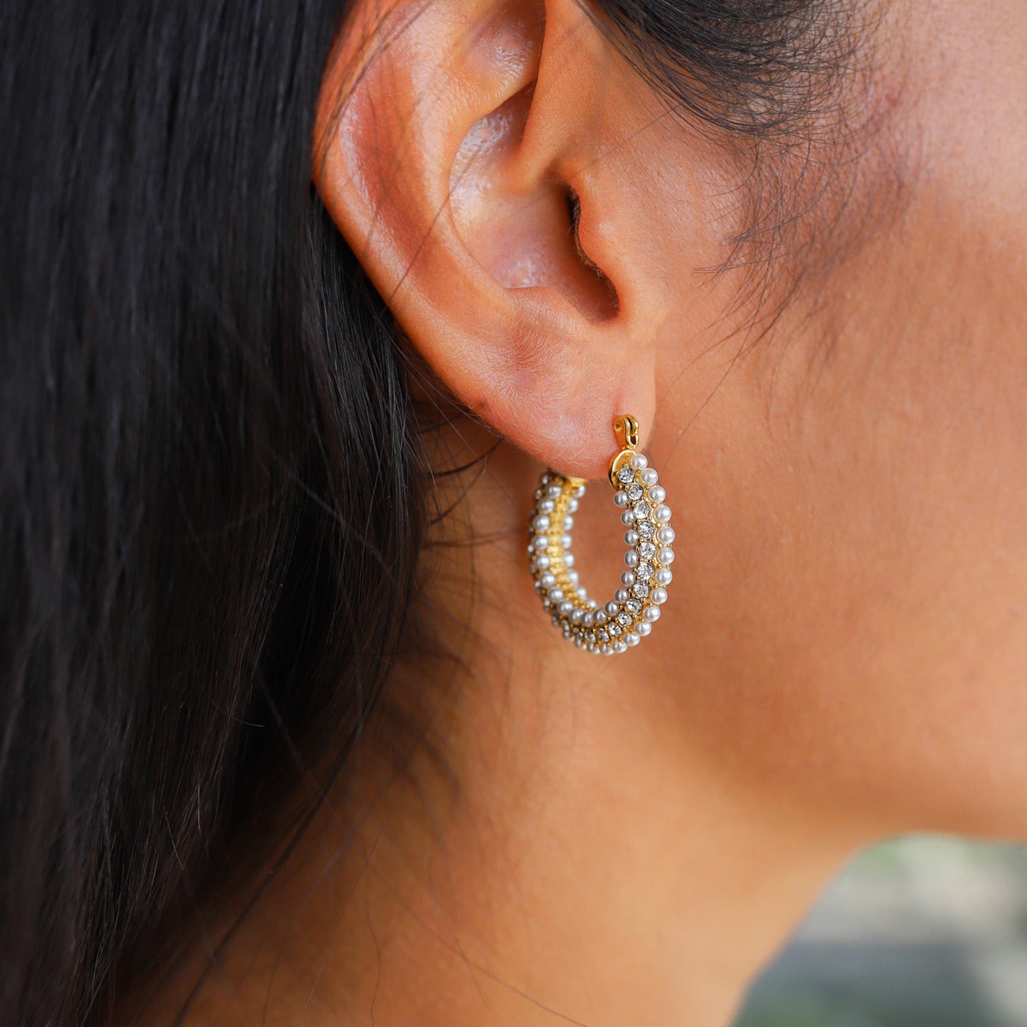 PEARL JOY HOOPS.
