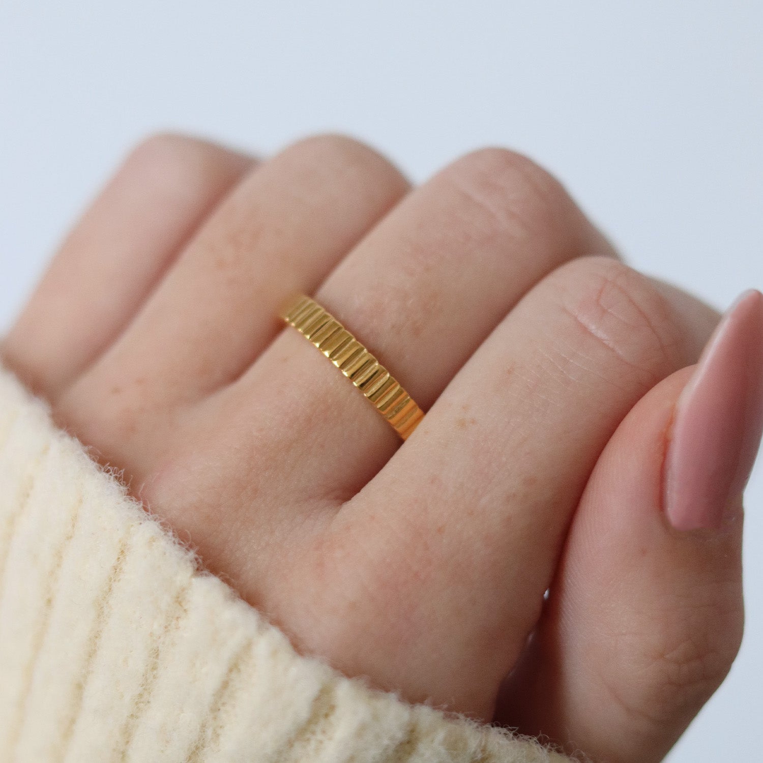 RIBBED.