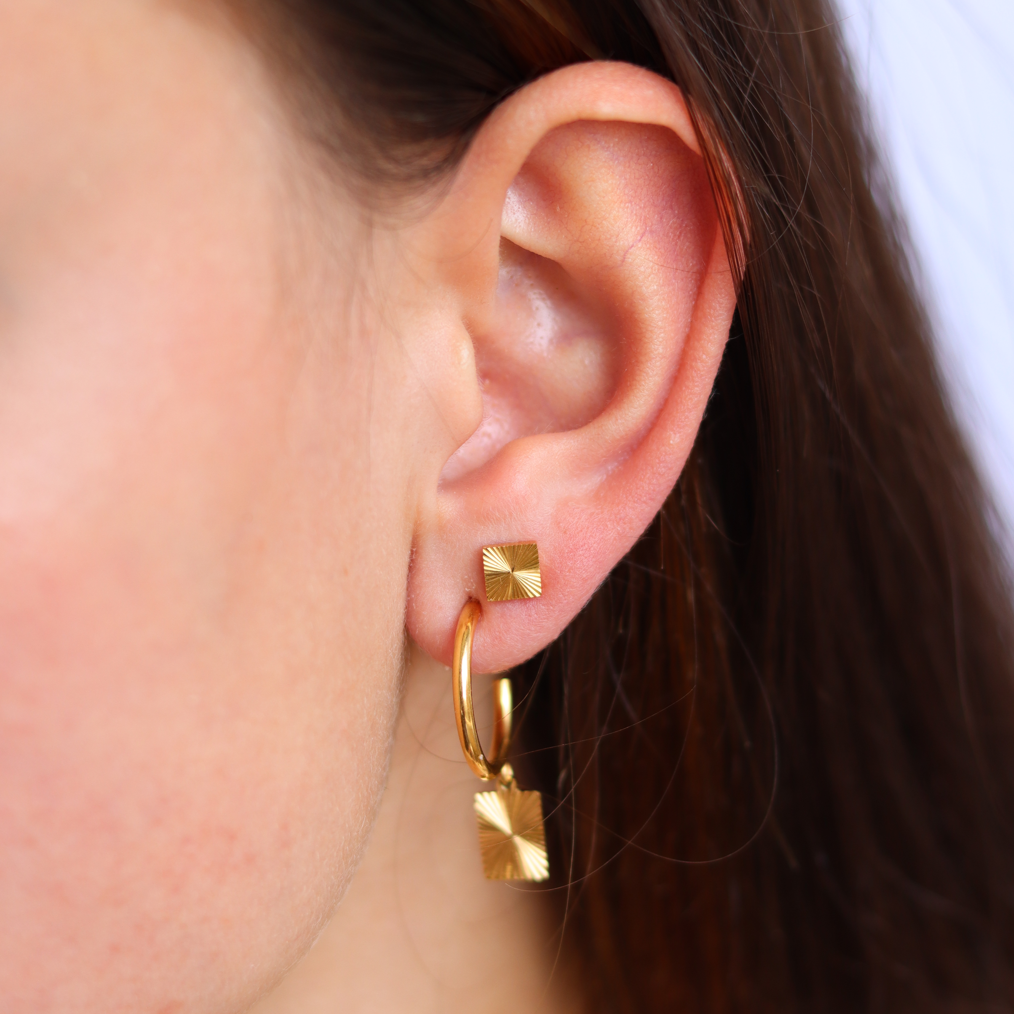 SQUARE STUDS.