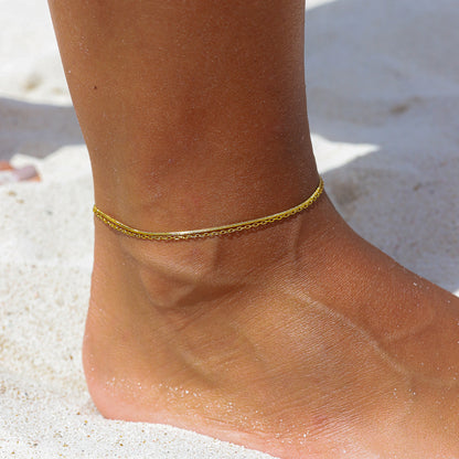 AIRE. anklet