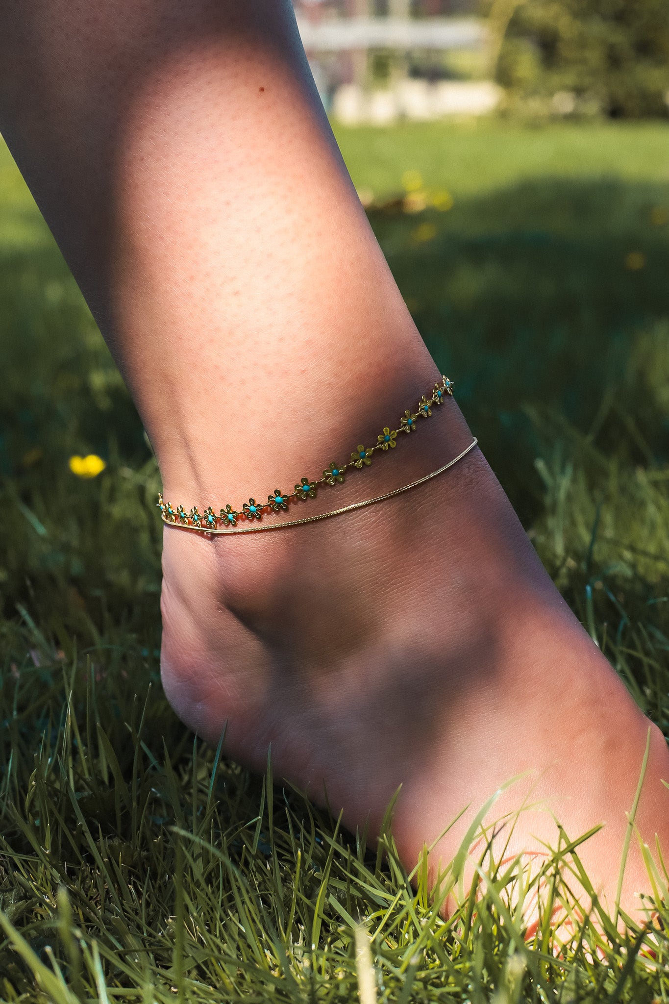 THIN ANKLET.