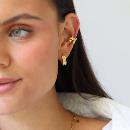 DAISY. Earcuff