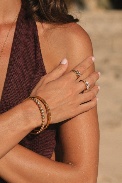 LUSTRE.